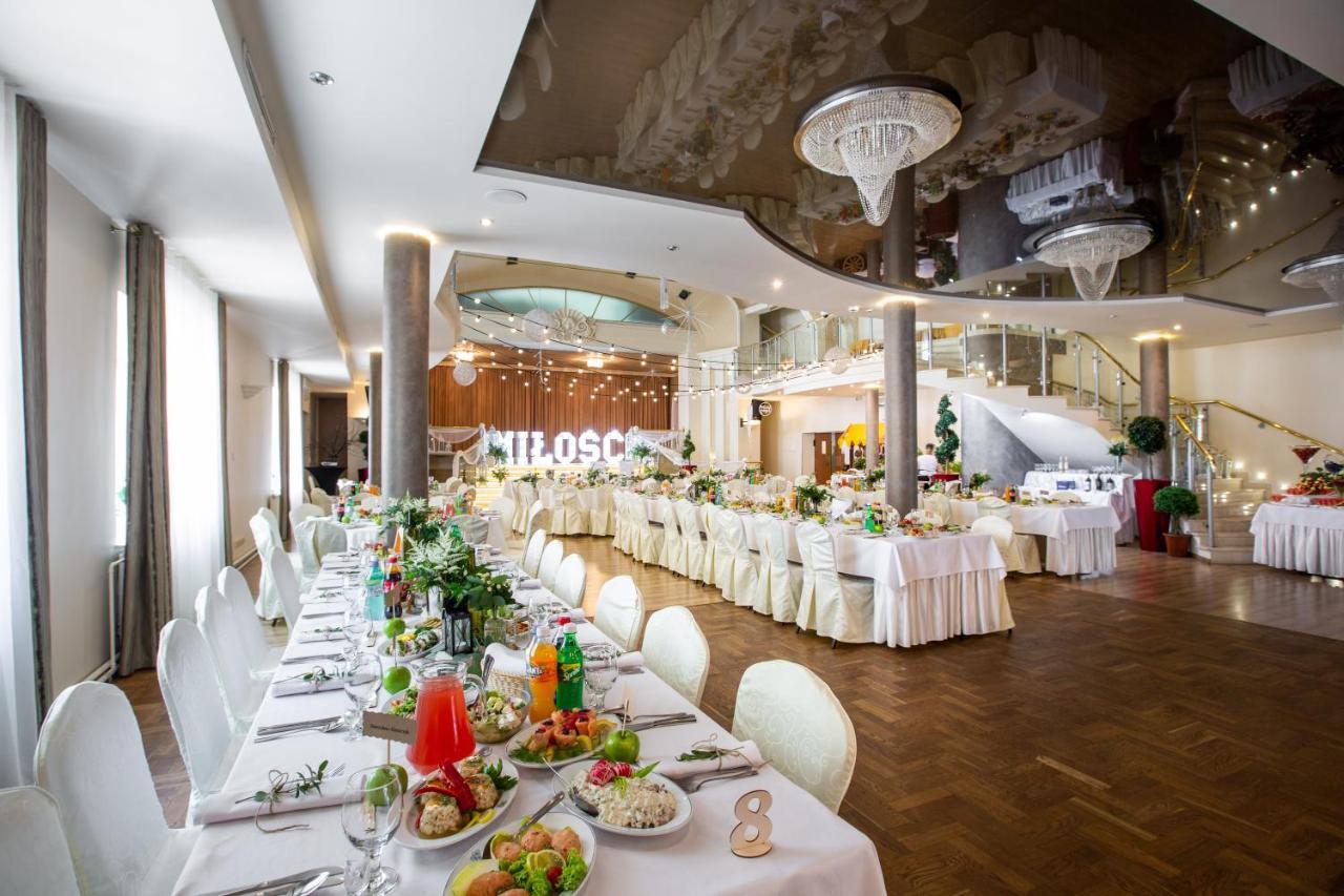 Hotel Rydzewski Элк Экстерьер фото