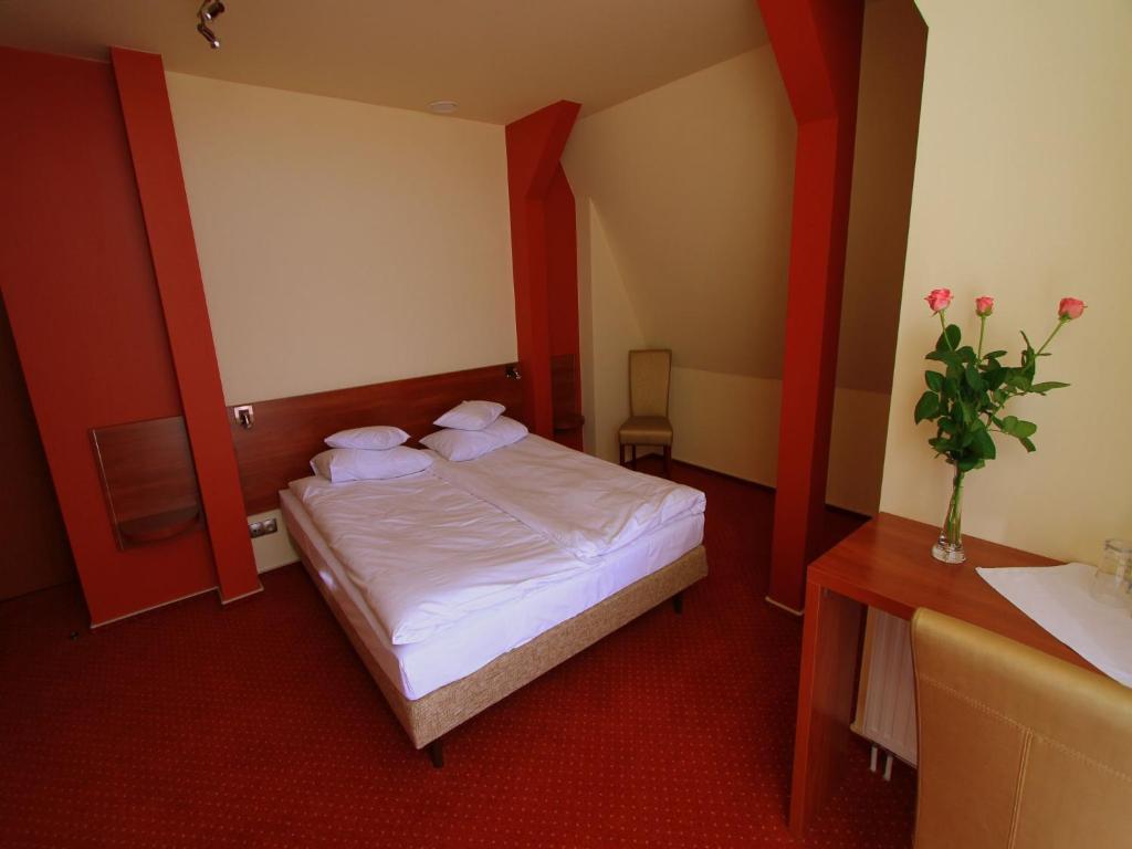 Hotel Rydzewski Элк Экстерьер фото