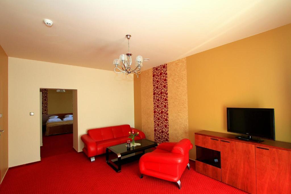 Hotel Rydzewski Элк Экстерьер фото
